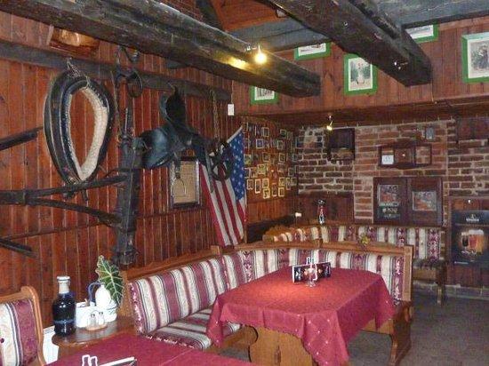 Bialy Kon Pub